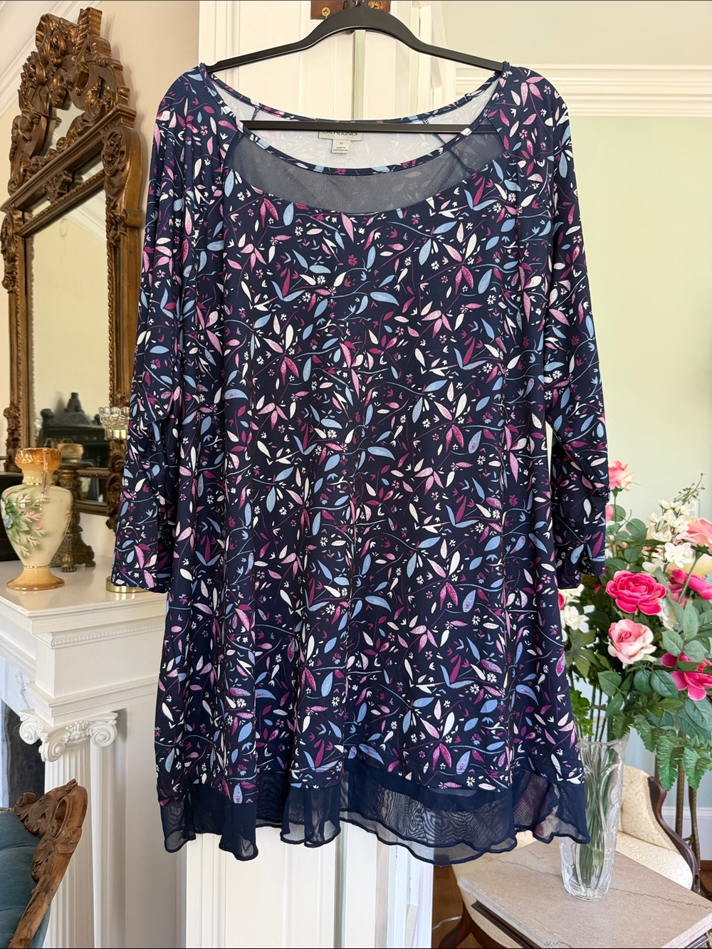 Catherines Navy Floral Scoop Neck Tunic with Pink and Light Blue Accents, sz 2X